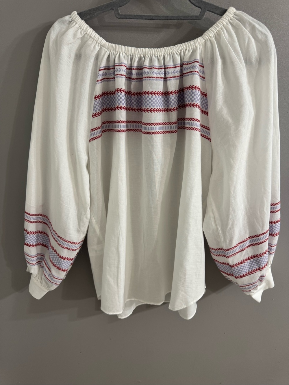 Ann Taylor White Off-Shoulder Peasant Blouse with Red Embroidery